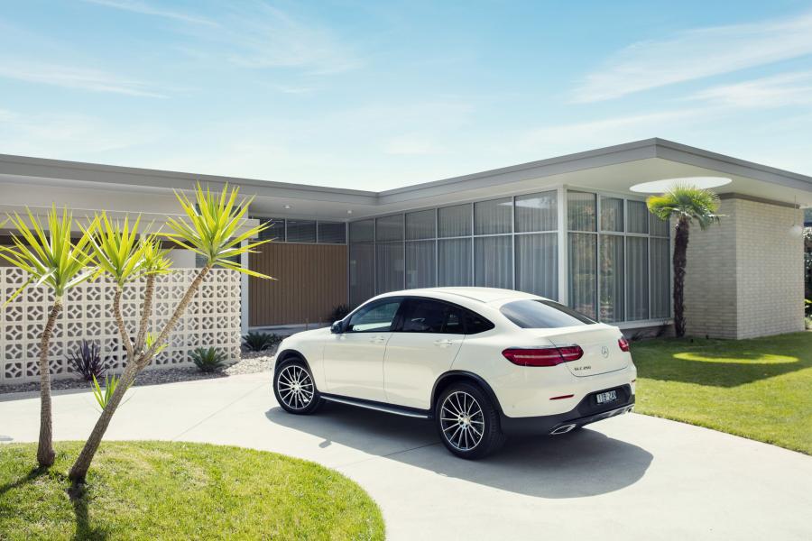  Mercedes-Benz GLC250 4Matic AMG Line Coupe 2016 года  (AU) (фото 25 из 29)